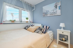 Blue Studio z balkonem by Noclegi Renters
